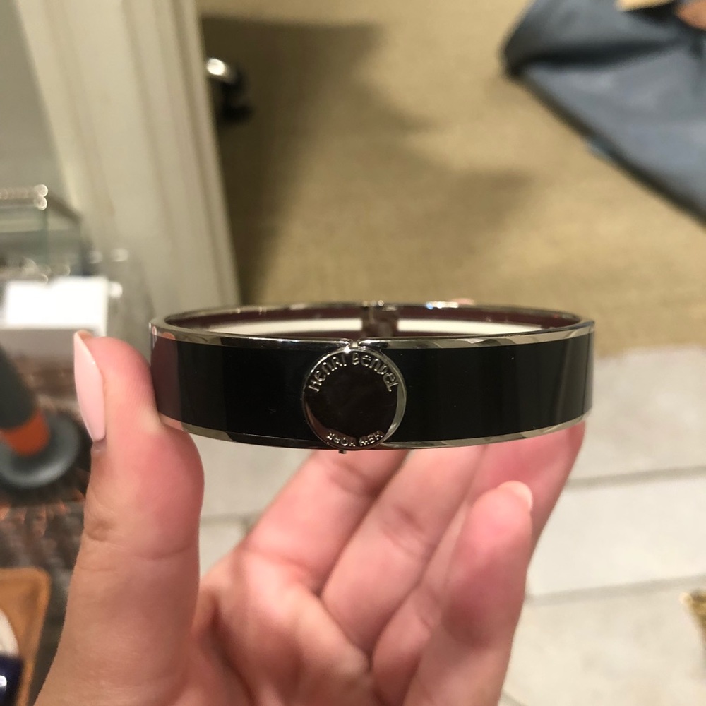 Henri Bendel Black Cuff Bracelet - Picture 2 of 4